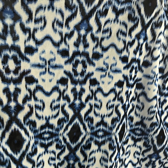 APT 9 Banded Waist Blue Pattern Career Work Top - Picture 3 of 7